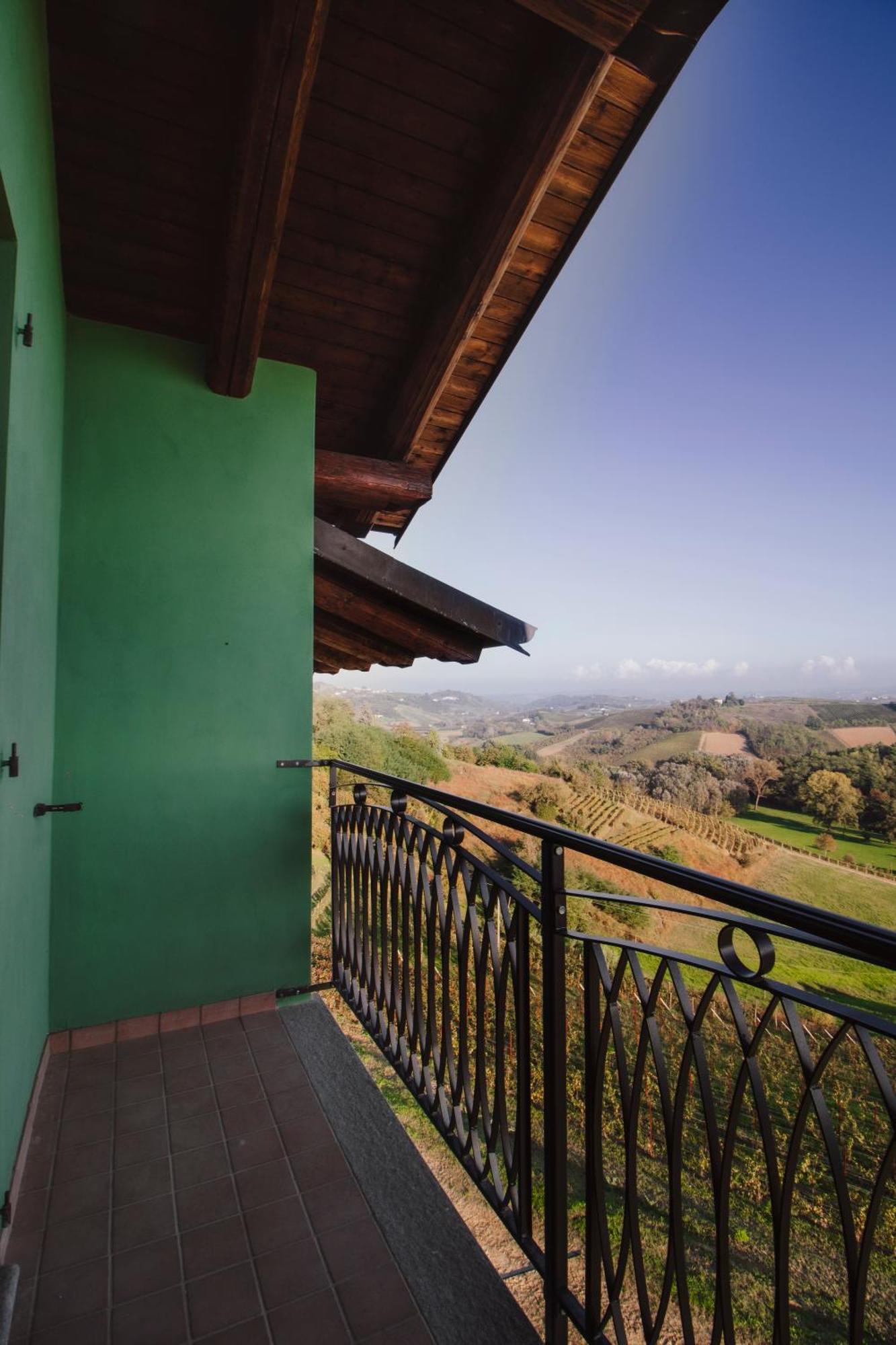 Agriturismo Cascina Reggio Castelnuovo  Εξωτερικό φωτογραφία